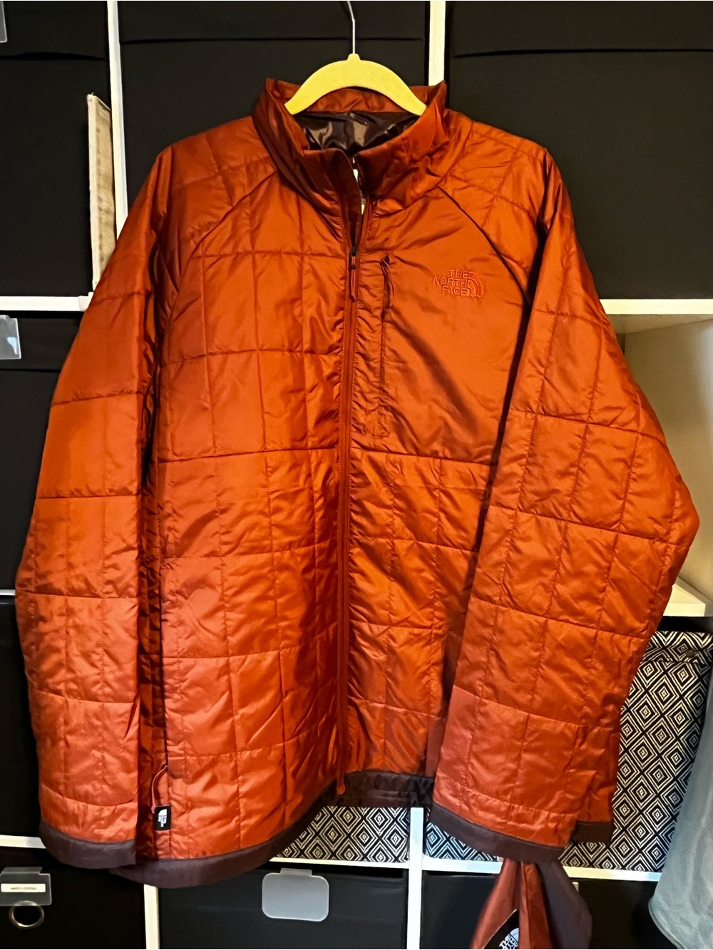 The North Face Men's Quilted Puffer Jacket — Rust Orange